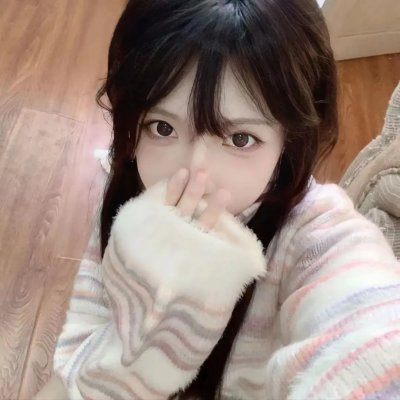 翠迪斗黑猫